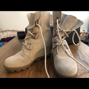 Sorel Joan of Arctic boots